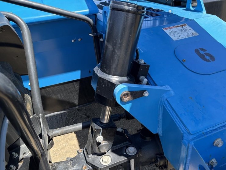 2019-genie-gth844-image-16