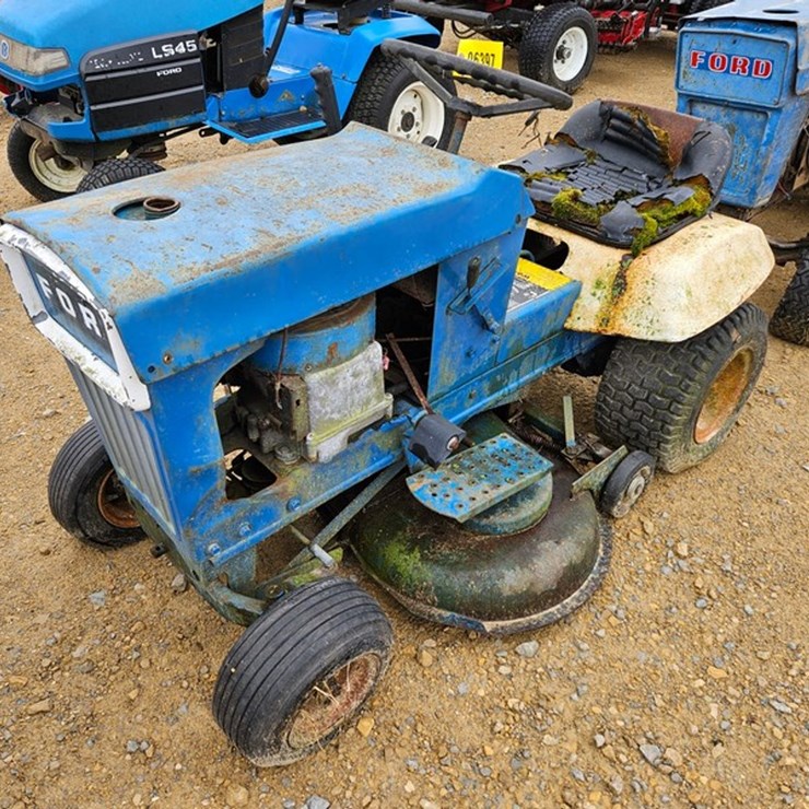 FORD TRACTOR