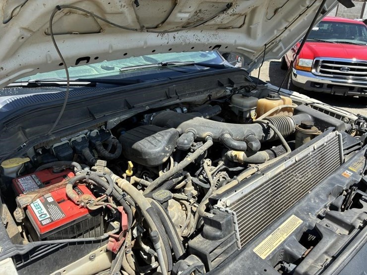 2012-ford-f550-image-8