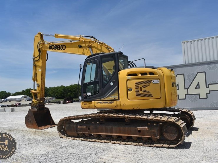 2014-kobelco-sk260sr-lc-3-image-12