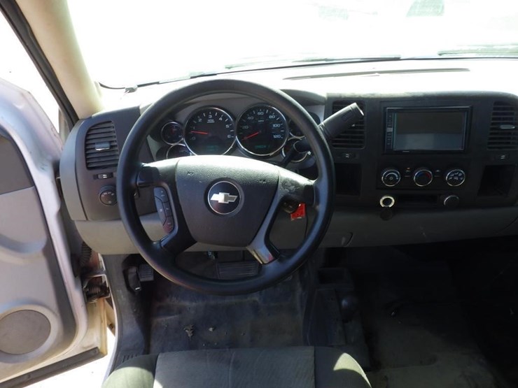 2008-chevrolet-2500hd-image-7