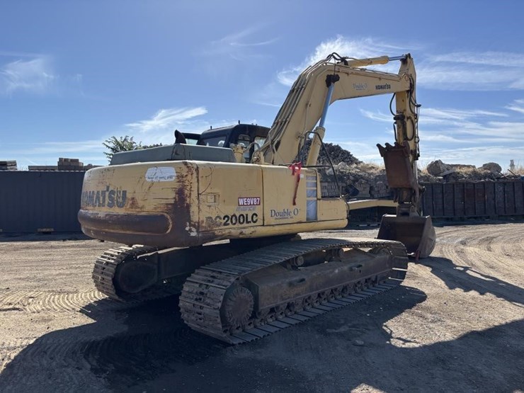 komatsu-pc200-l-image-3