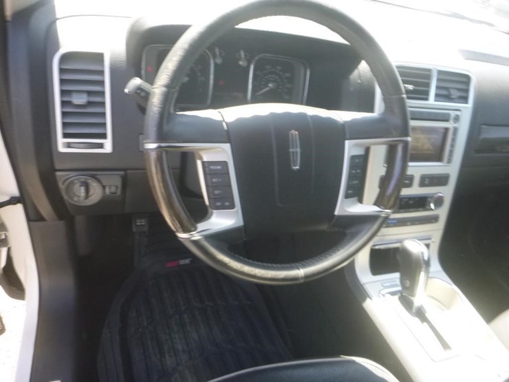 2008-lincoln-mkx-image-11
