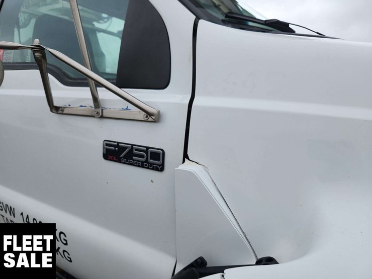 2007-ford-f750-image-68