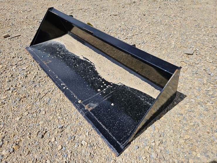 #5040-•-swict-84"-material-bucket-image-1