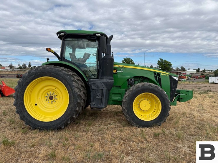 2018-john-deere-8270r-image-7
