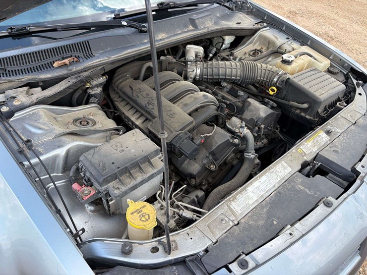 2007-dodge-magnum-4-door-wagon-(119,840-miles)-image-25
