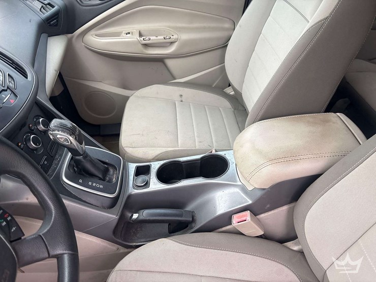 2013-ford-escape-image-15