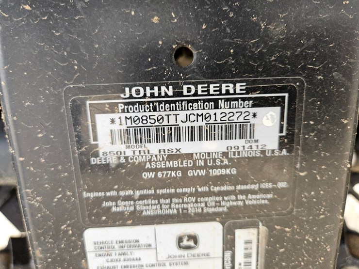 john-deere-gator-image-33