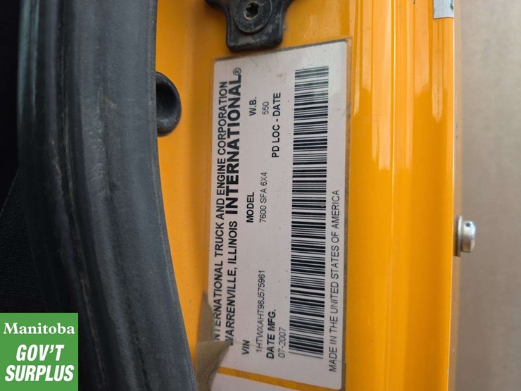 2008-international-workstar-7600-image-36