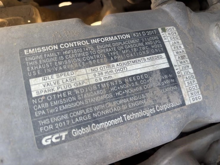 2017-mitsubishi-fg25n-image-39