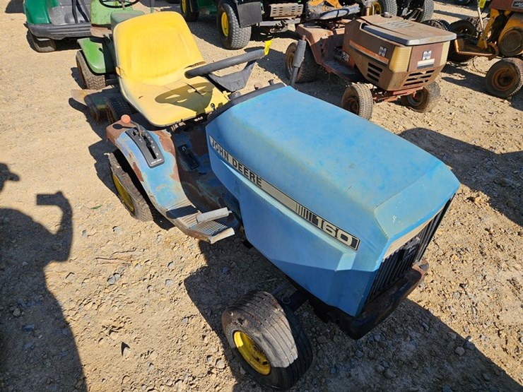 john-deere-160-image-7