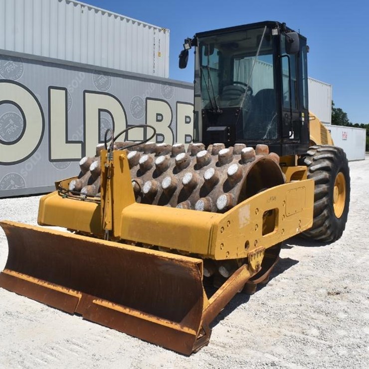 2012 CATERPILLAR CP56