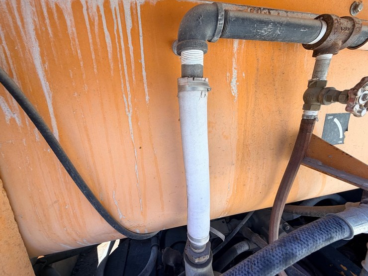 #24058-•-2009-voeller-mud-jack-h-200-image-58