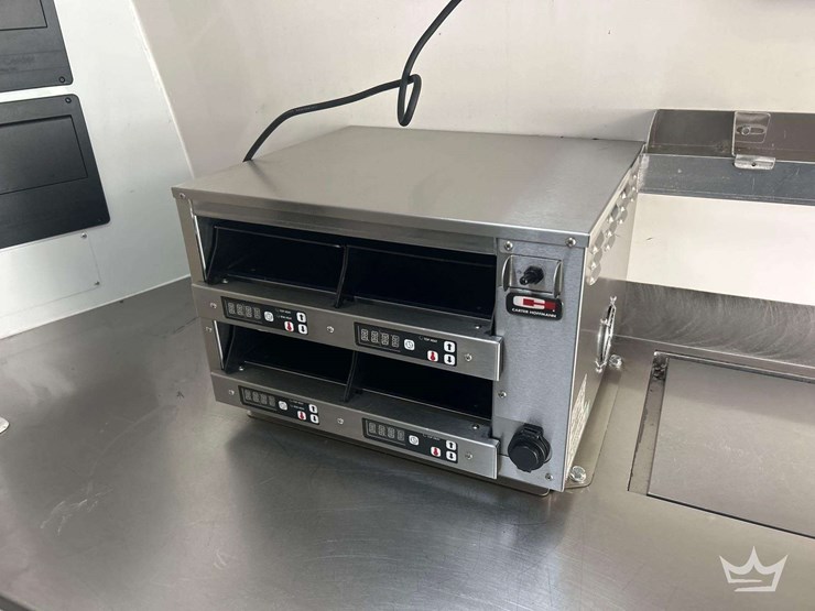 2021-mercedes-benz-sprinter-4500-image-11