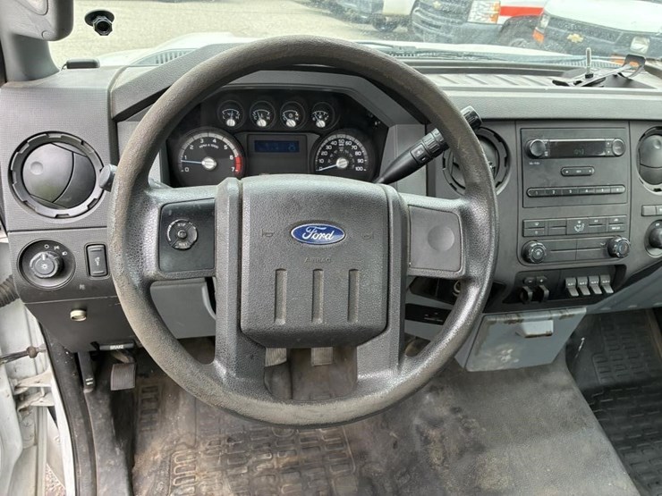 2013-ford-f250-sd-image-12