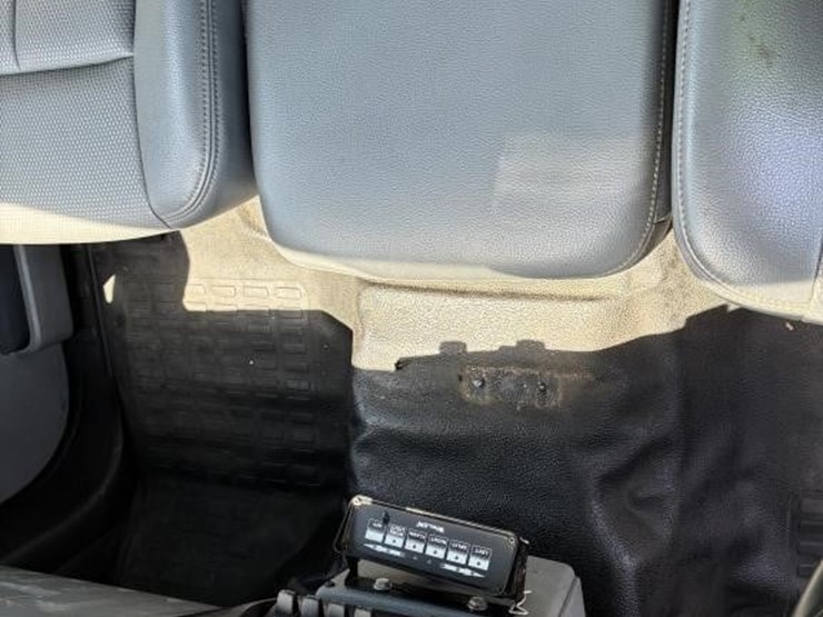 2014-ford-f250-image-16