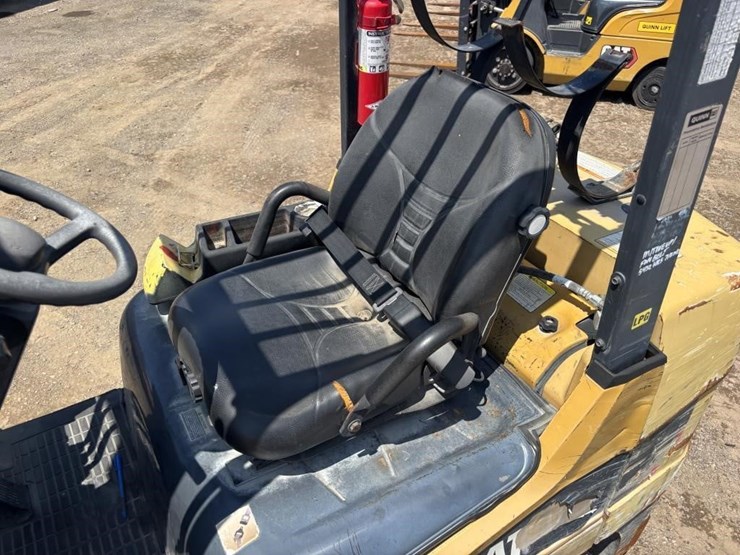 2017-caterpillar-2c6000-image-17