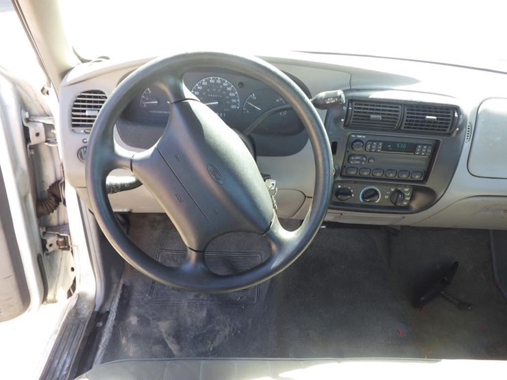 1995-ford-ranger-image-7