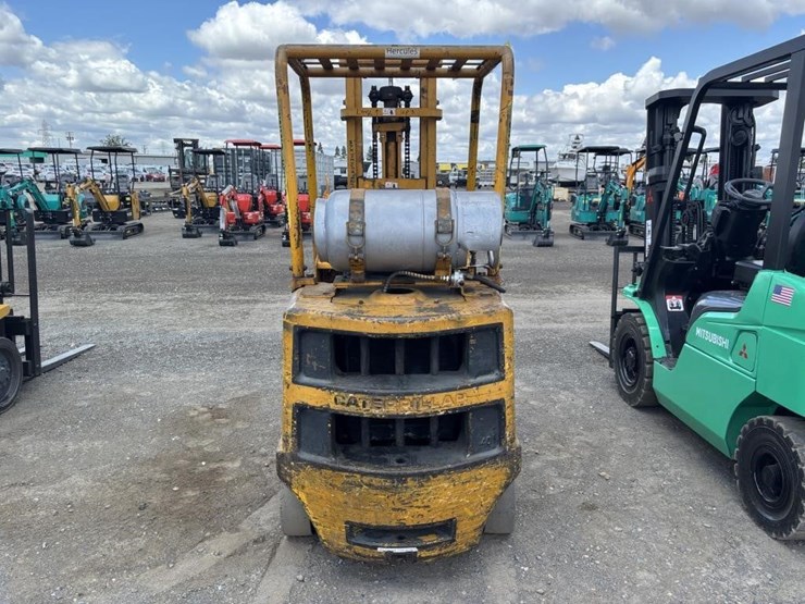caterpillar-t40b-image-8