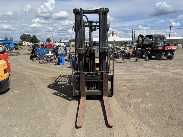 2020-caterpillar-2c6000-image-6
