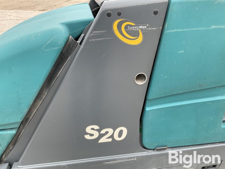 tennant-s20-dry-broom-image-9