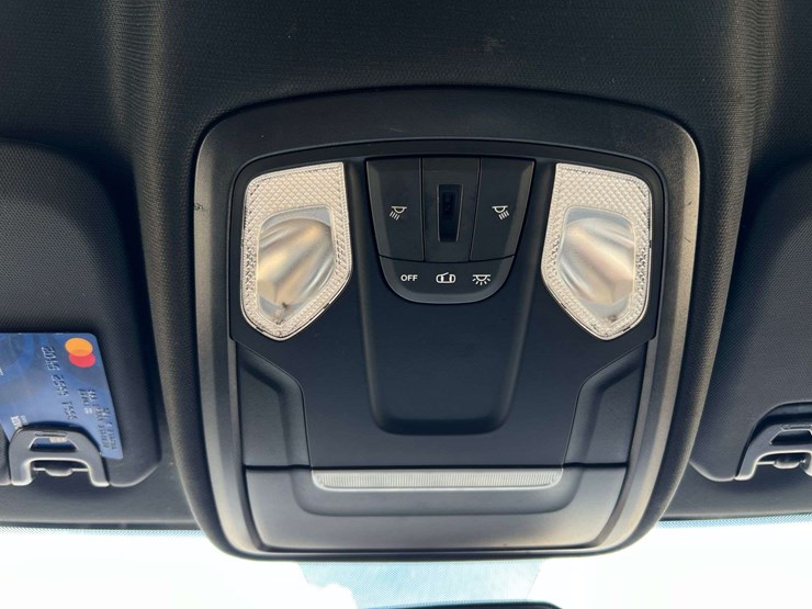 2022-dodge-3500-image-43
