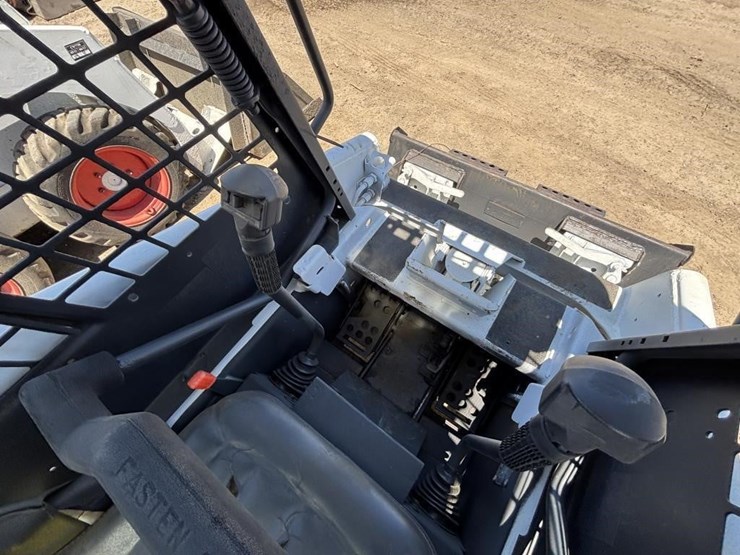 bobcat-463-image-19