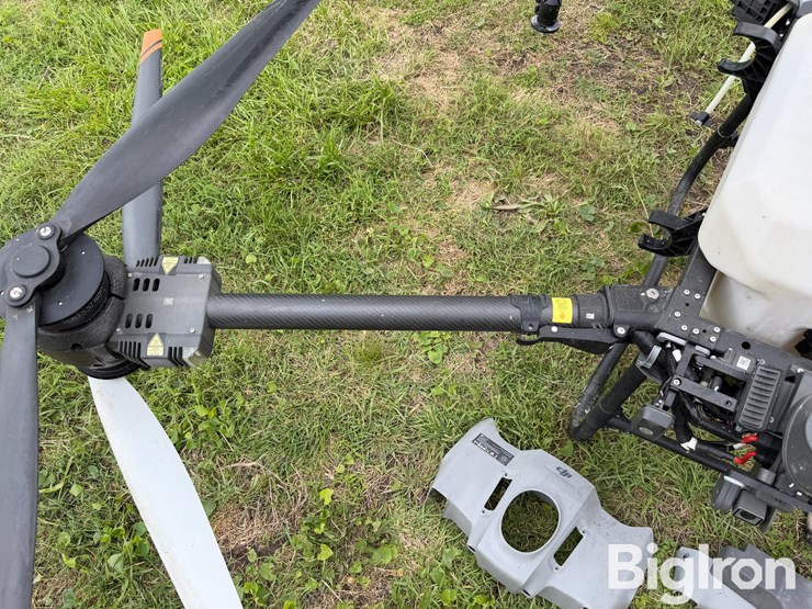 2024-dji-agras-t40-drone-image-10