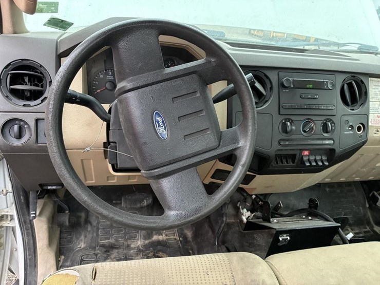 2010-ford-f450-sd-image-13