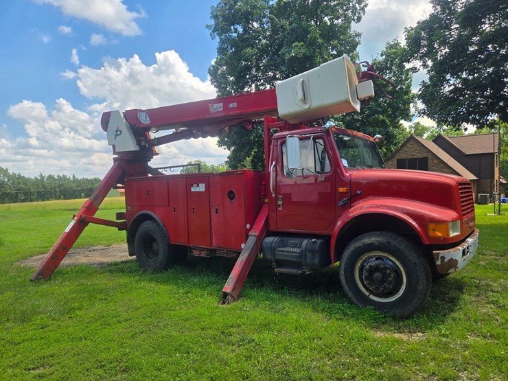 1990-international-4900-image-16