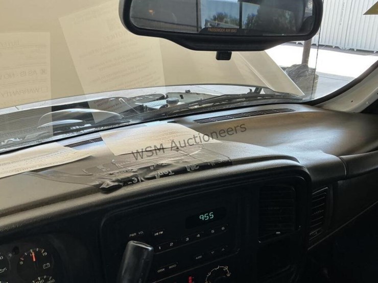 2005-chevrolet-silverado-1500-image-18