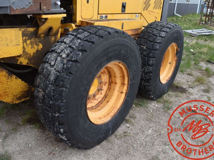 volvo-g726b-image-32