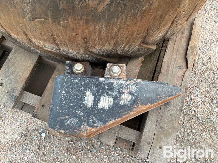 caterpillar-14-image-11