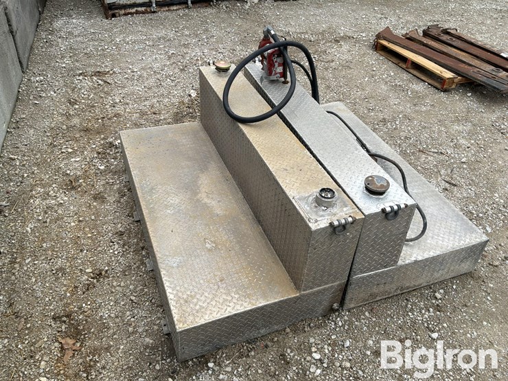 portable-l-shaped-fuel-tanks-image-5