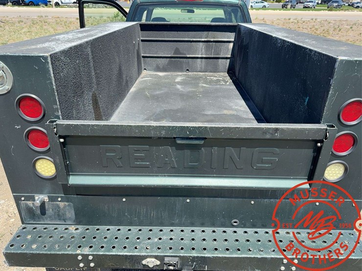 2005-chevrolet-silverado-3500-ls-image-19
