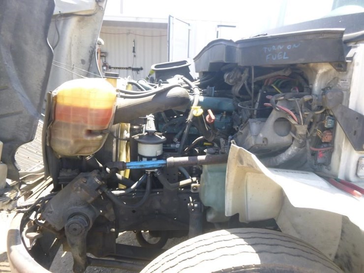 2006-international-durastar-4300-image-33