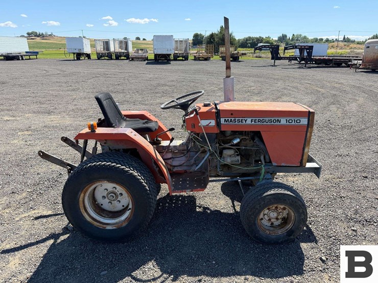 1983-massey-ferguson-1010-image-6