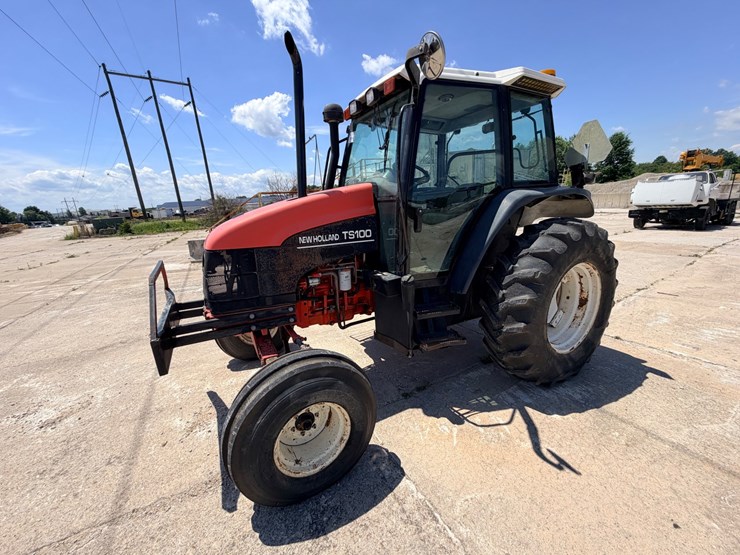 2000-new-holland-ts100-image-7