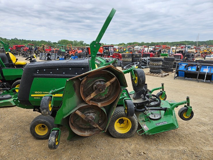 john-deere-1600-image-14