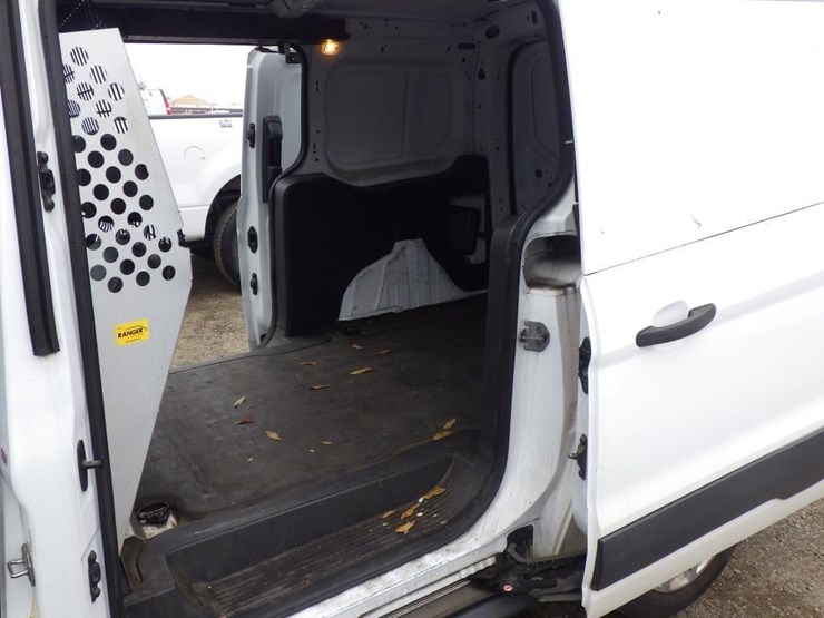2016-ford-transit-connect-image-8