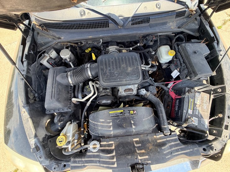 2005-dodge-dakota-image-31