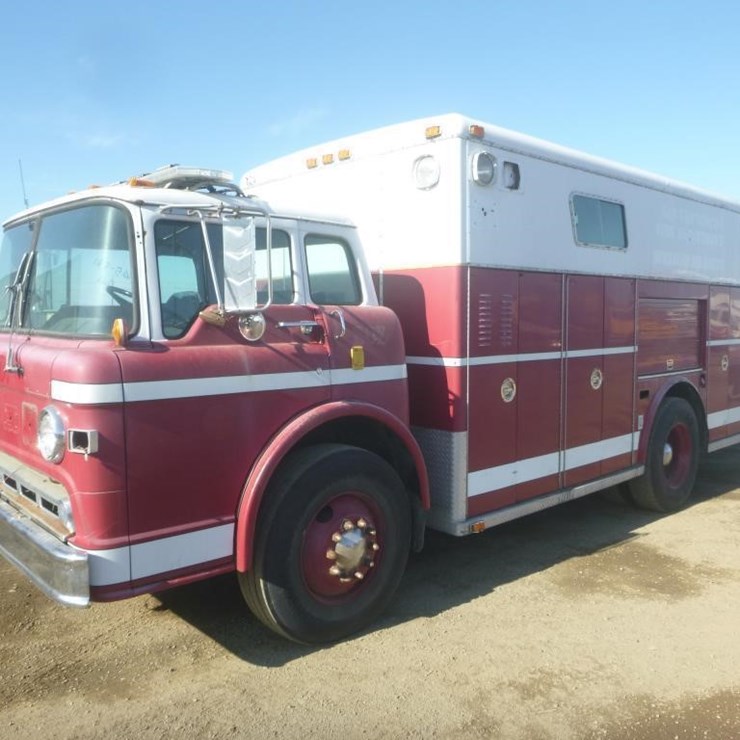 1989 FORD C8000