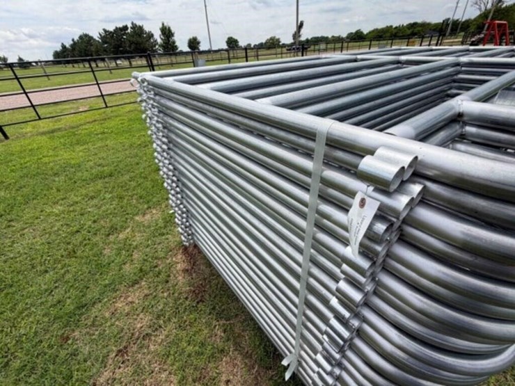 27--5-bar-livestock-panels-image-4