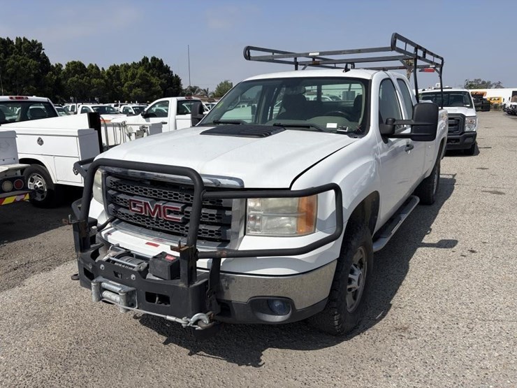 2012-gmc-2500hd-image-1
