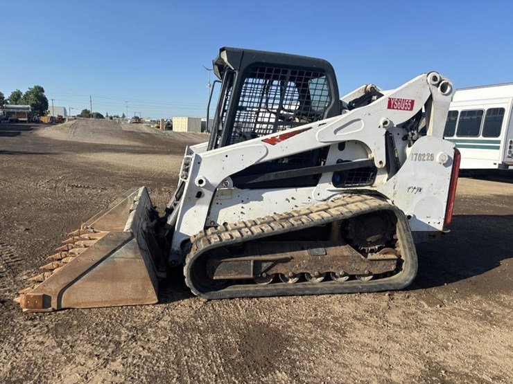 2018-bobcat-t770-image-5