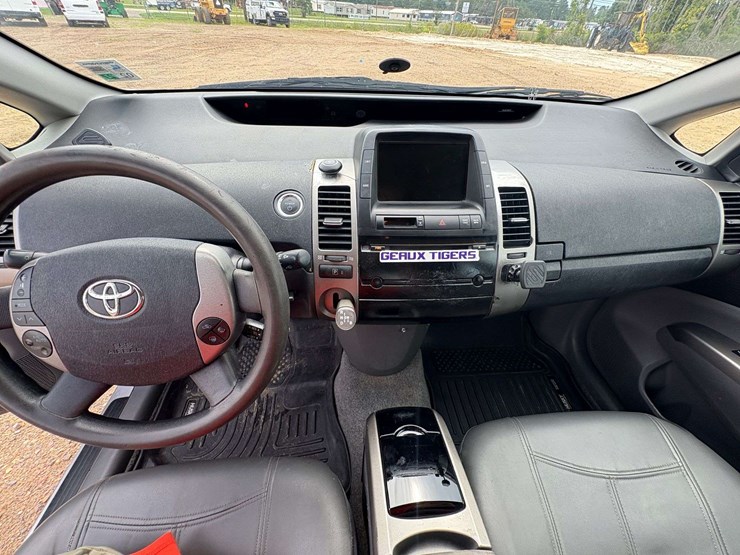 2009-toyota-prius-4-door-hatchback-(194,009-miles)-image-15