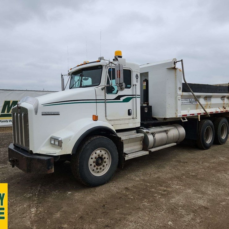 2011 KENWORTH T800