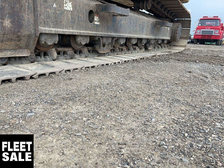 2017-komatsu-pc200-lc-8-image-10
