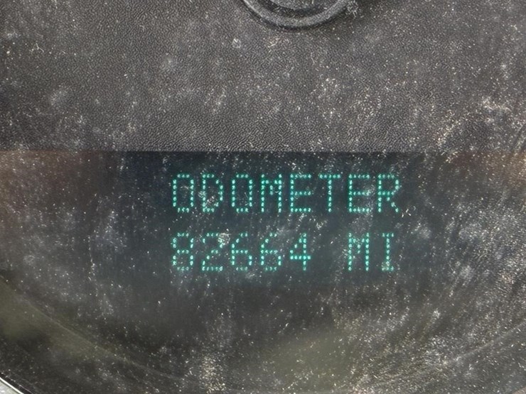 2012-gmc-2500hd-image-17